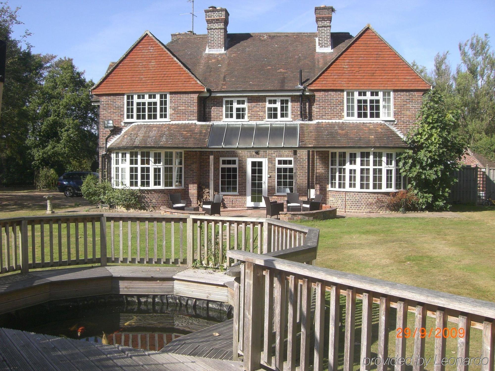 Claverton Hotel Battle Exterior photo