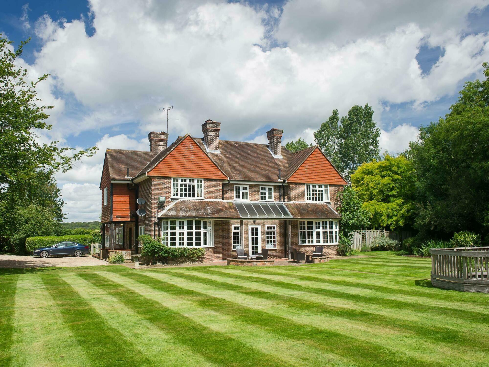 Claverton Hotel Battle Exterior photo
